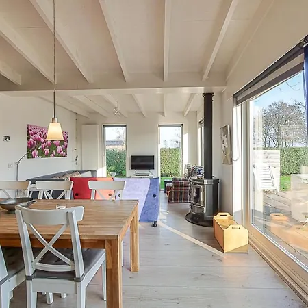 Holiday home Jamaphista - Aan Zee Callantsoog